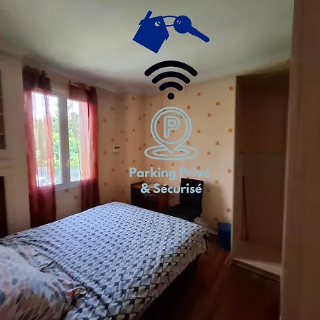 홈스테이 Virginie Confort, Cuisine Equipee, Wifi Parking Jardin, Ideal Couple, Famille Ou Teletravail, Acces Rapide Paris, Aeroport D'orly